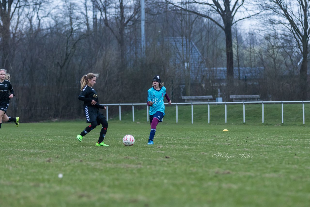 Bild 235 - D-Juniorinnen SVHU - FFC Nordlichter Norderstedt : Ergebnis: 10:0